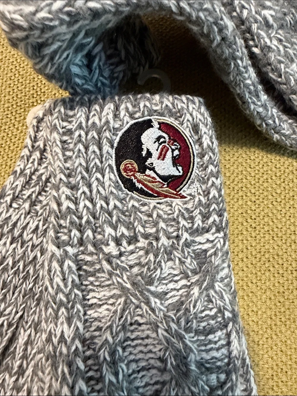 FSU -Florida State logo - NWT Gray Cable Knit Mittens & Ear Warmers -ZooZatz